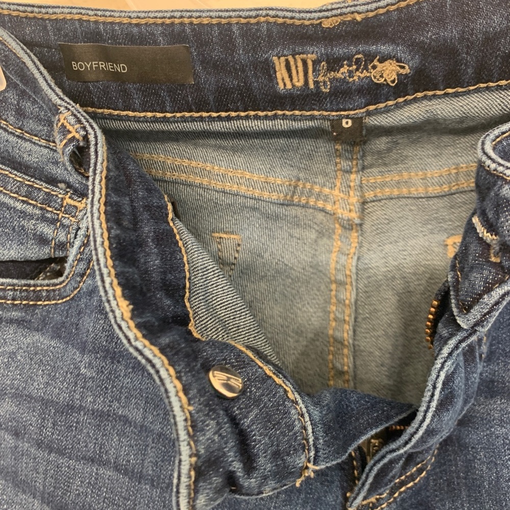 Women’s boyfriend jeans